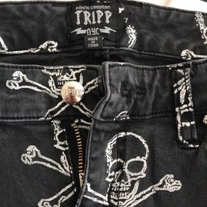 Tripp NYC jeans skull cross bones
